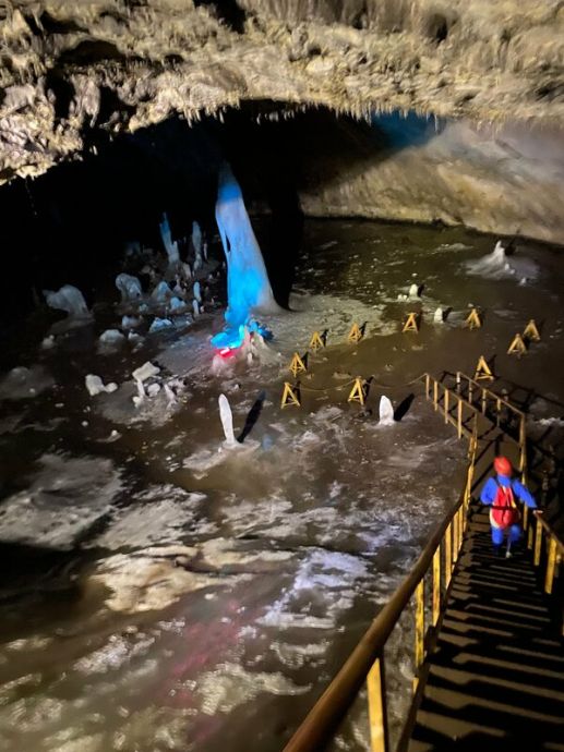 Аскын пещера