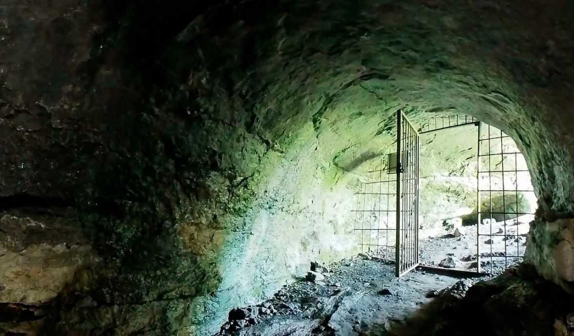 Пещера Колокольная