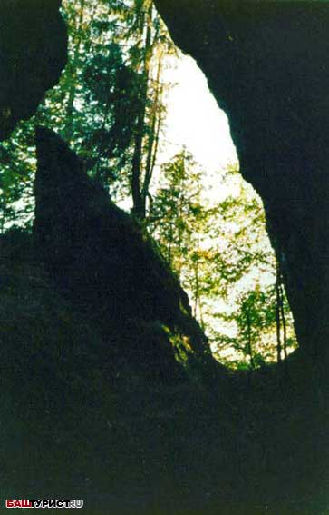 Пещера. Поселок Сухая Атя