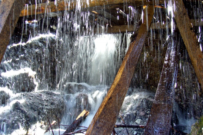 Водопад Кукраук (Кук-караук) в конце Апреля