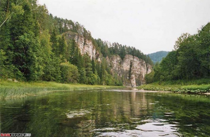 Река Зилим. Скалы.