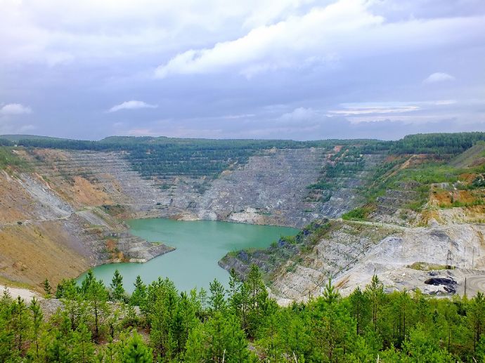 Черемшанский карьер, озеро Иткуль (Челябинская область)