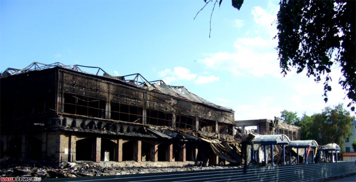 Сгоревший универмаг Ишимбай 2009 год