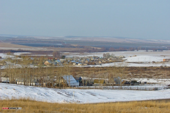 Горы-останцы. Сусактау. Долина реки Дема