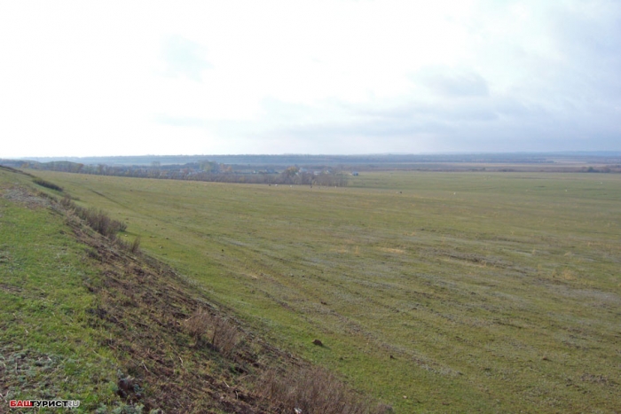 Горы-останцы. Сусактау. Долина реки Дема