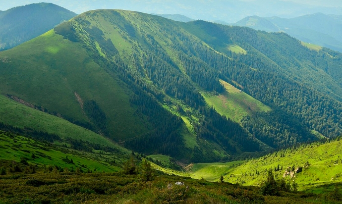Хребет Нурали. в Учалинском районе республики Башкортостан